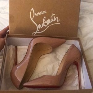 Nude BRAND new Christian Louboutins
